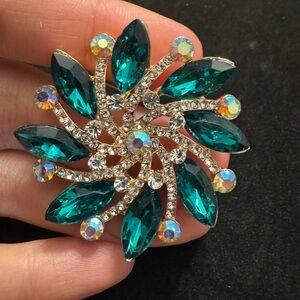 Elegant Teal and Gold Floral Brooch